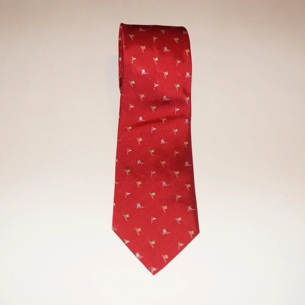 Men's SALVATORE FERRAGAMO classic silk neck tie.